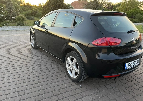 Seat Leon cena 17800 przebieg: 98130, rok produkcji 2012 z Jarosław małe 154